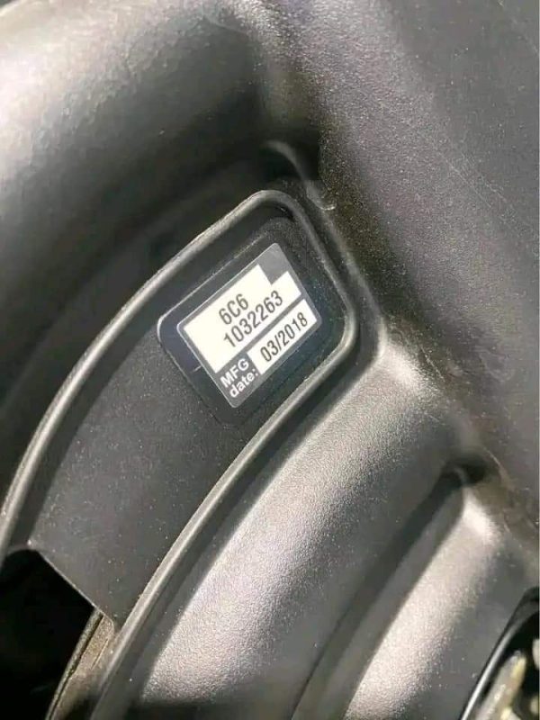 2018 Yamaha 60hp high thrust Outboard motor - Image 8