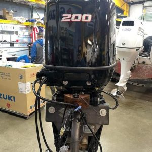 2019 Suzuki 200 hp outboard motor