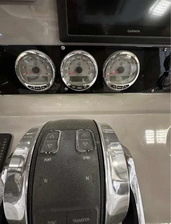 2017 Mercury Twin Verado 200 HP outboard motors - Image 5
