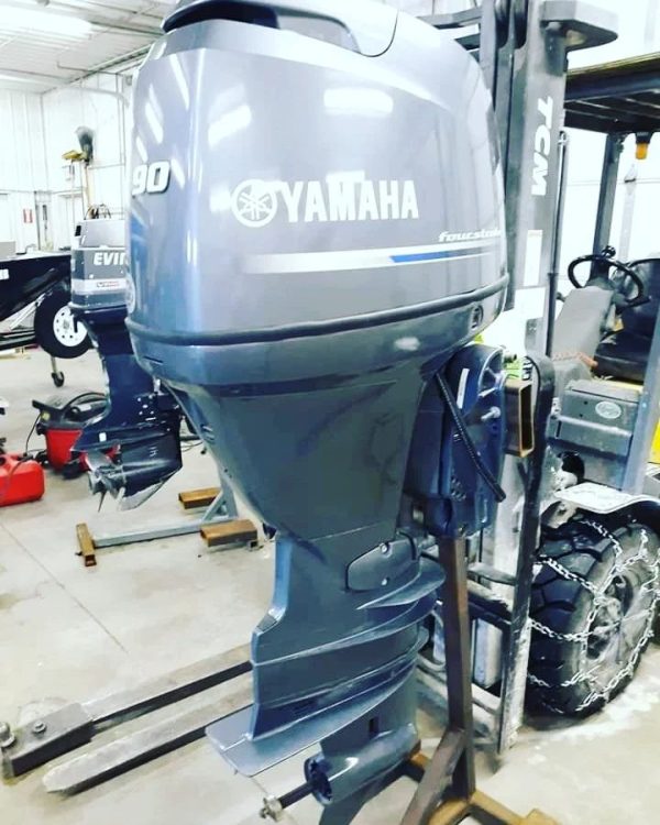 2018 Yamaha F90LB 90 HP Outboard Motor - Image 2