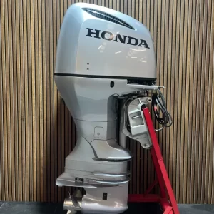 Honda 250hp EFI 4 Stroke Outboard Motor