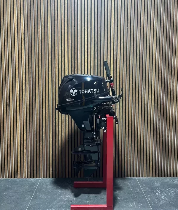 Tohatsu 20 HP 4 Stroke 15” outboard engine