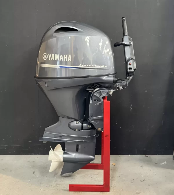 New Yamaha 115HP EFI 4 Stroke Outboard Motor