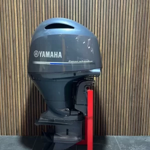 Yamaha F150 ’22 outboard engine