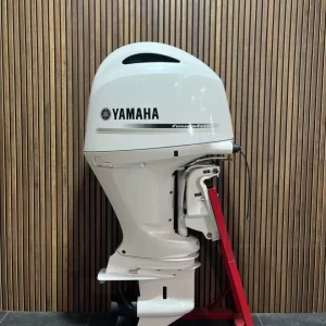 New 2024 Yamaha 200HP 4 Stroke 25" Shaft Outboard ( F200XCA )